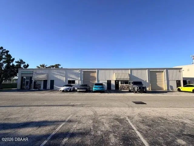 1725 S Nova Road, South Daytona