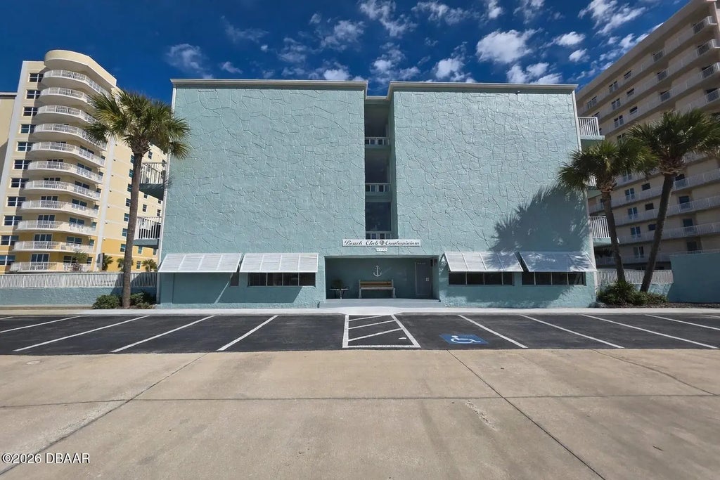 3727 S Atlantic Avenue, Daytona Beach