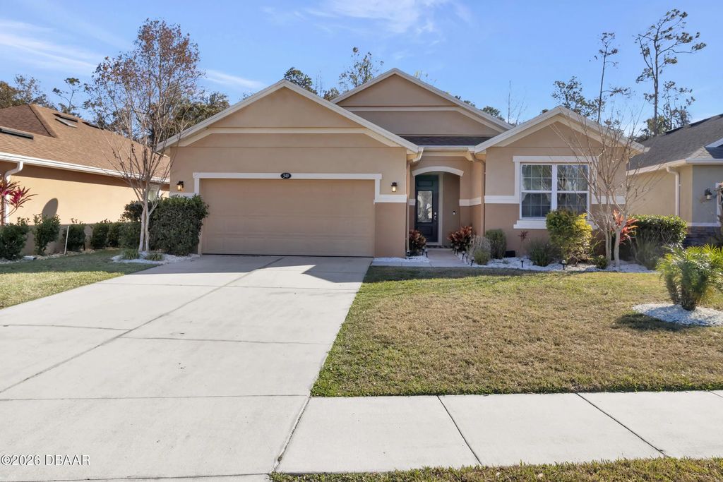 549 Champion Ridge Drive, Daytona Beach