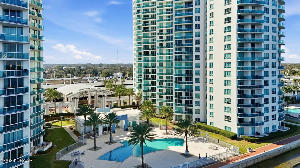 241 Riverside Drive, Holly Hill