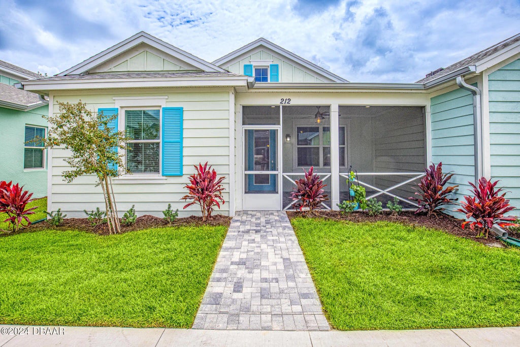 212 Gypsy Palace Lane, Daytona Beach