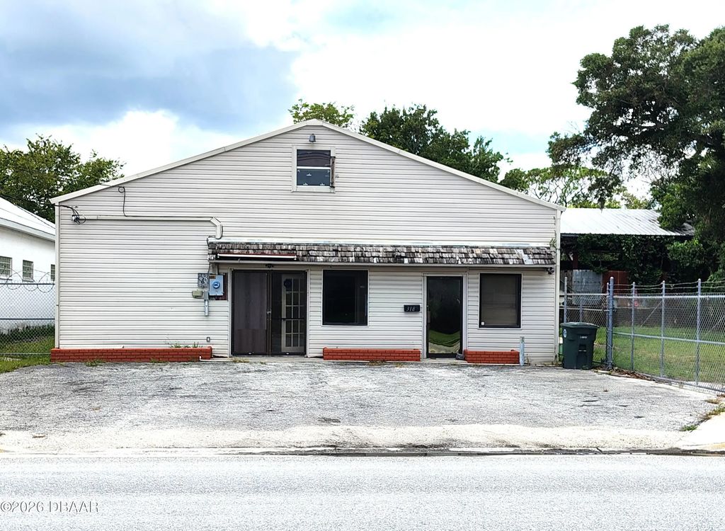 318 N Segrave Street, Daytona Beach