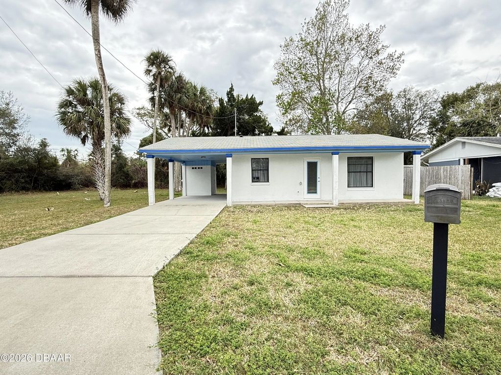 302 Adele Street, Edgewater