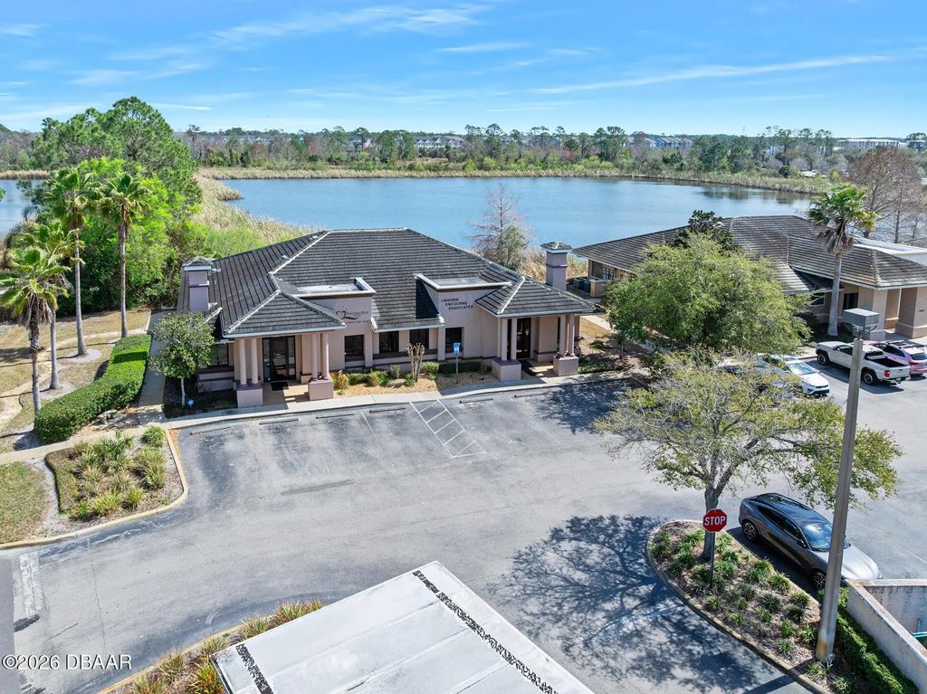 1667 N Clyde Morris Boulevard, Daytona Beach