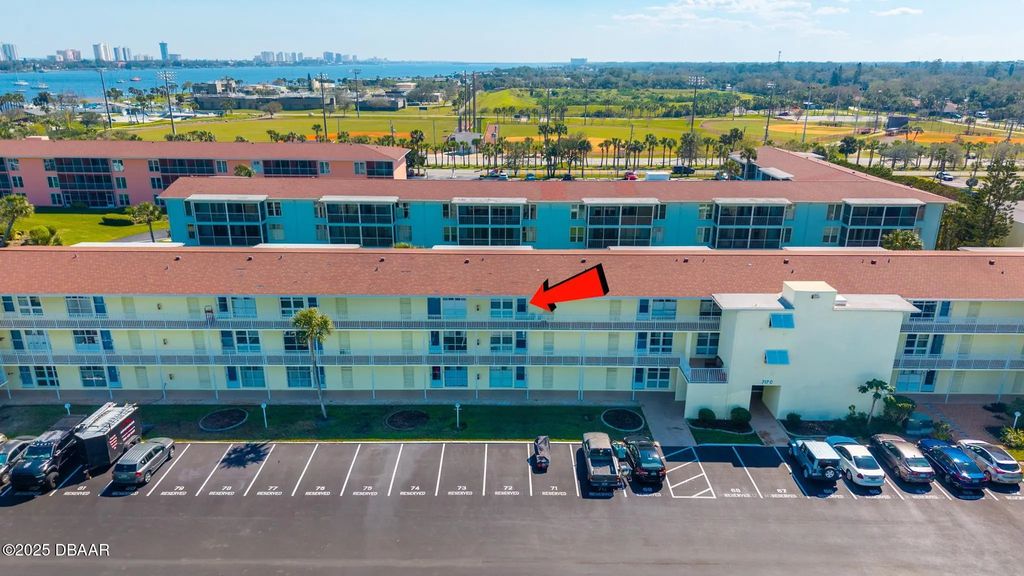717 S Beach Street, Daytona Beach