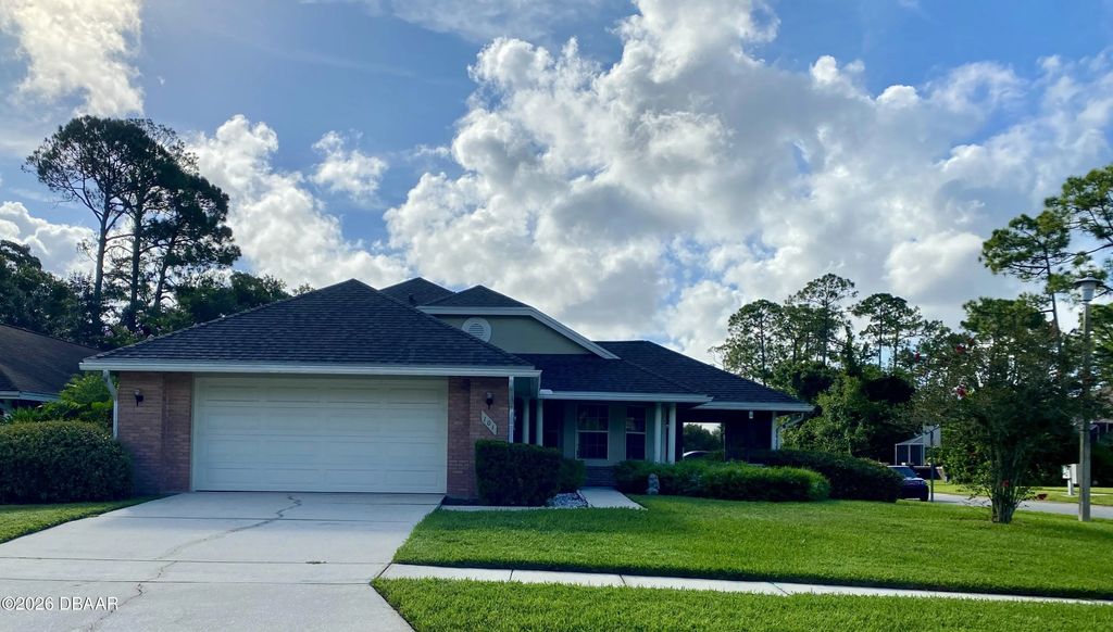 101 Braeburn Circle, Daytona Beach