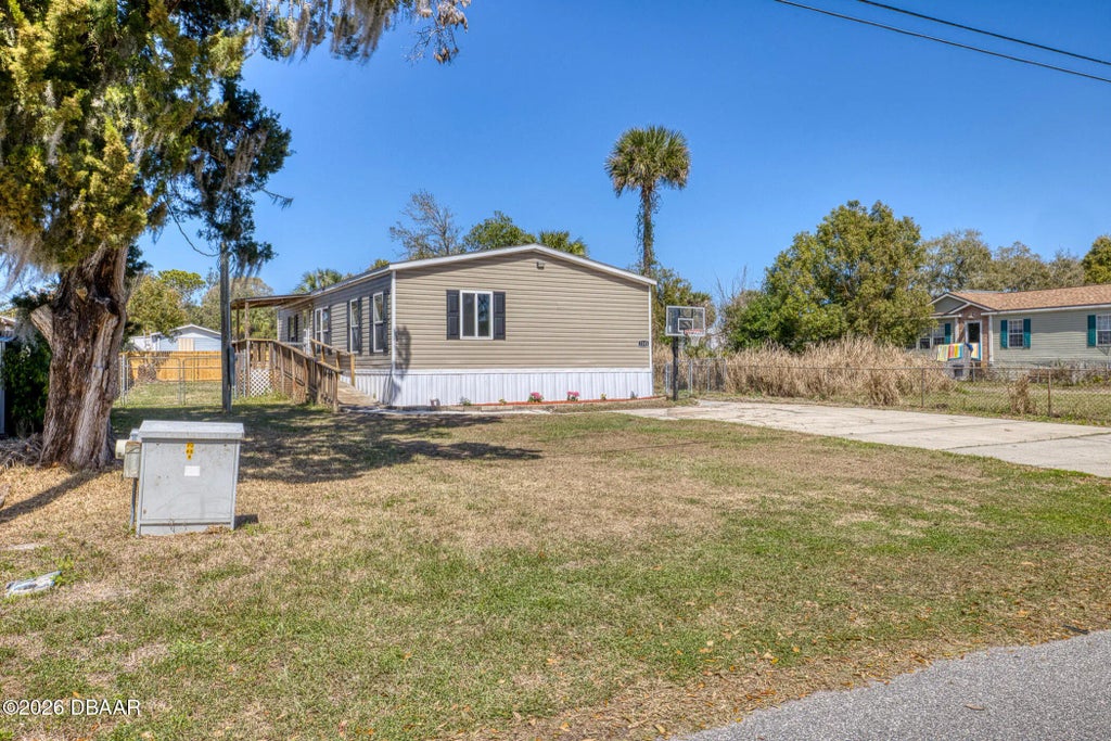 1145 Bayview Lane, Port Orange