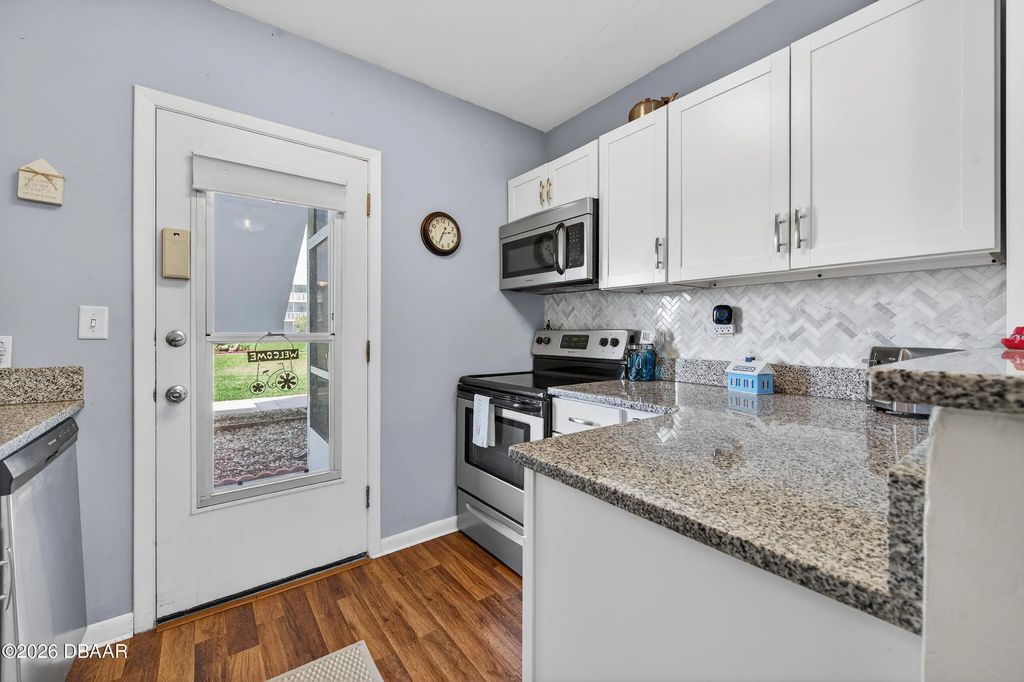 3009 N Halifax Avenue, Daytona Beach