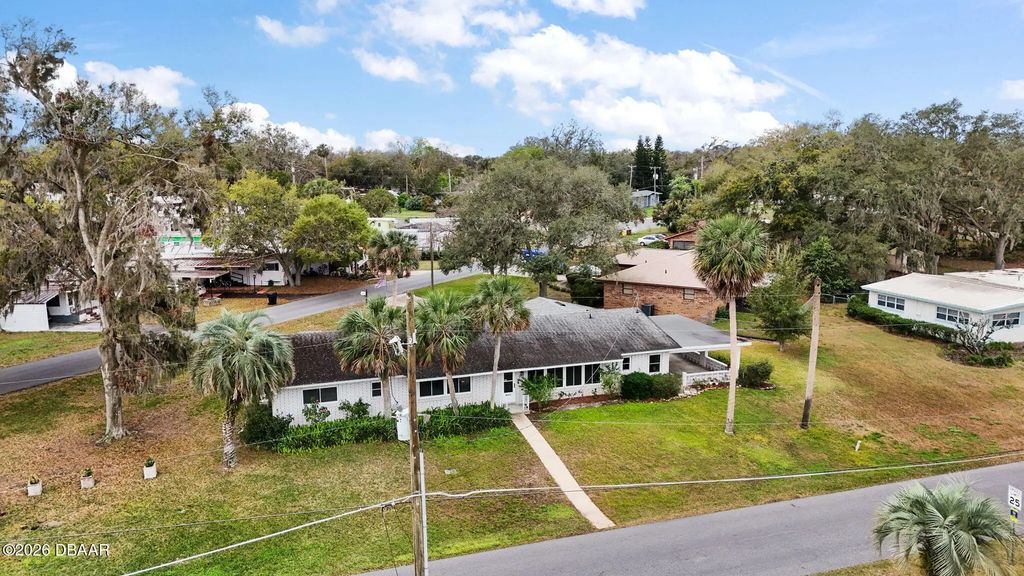 803 N Shore Drive, Leesburg