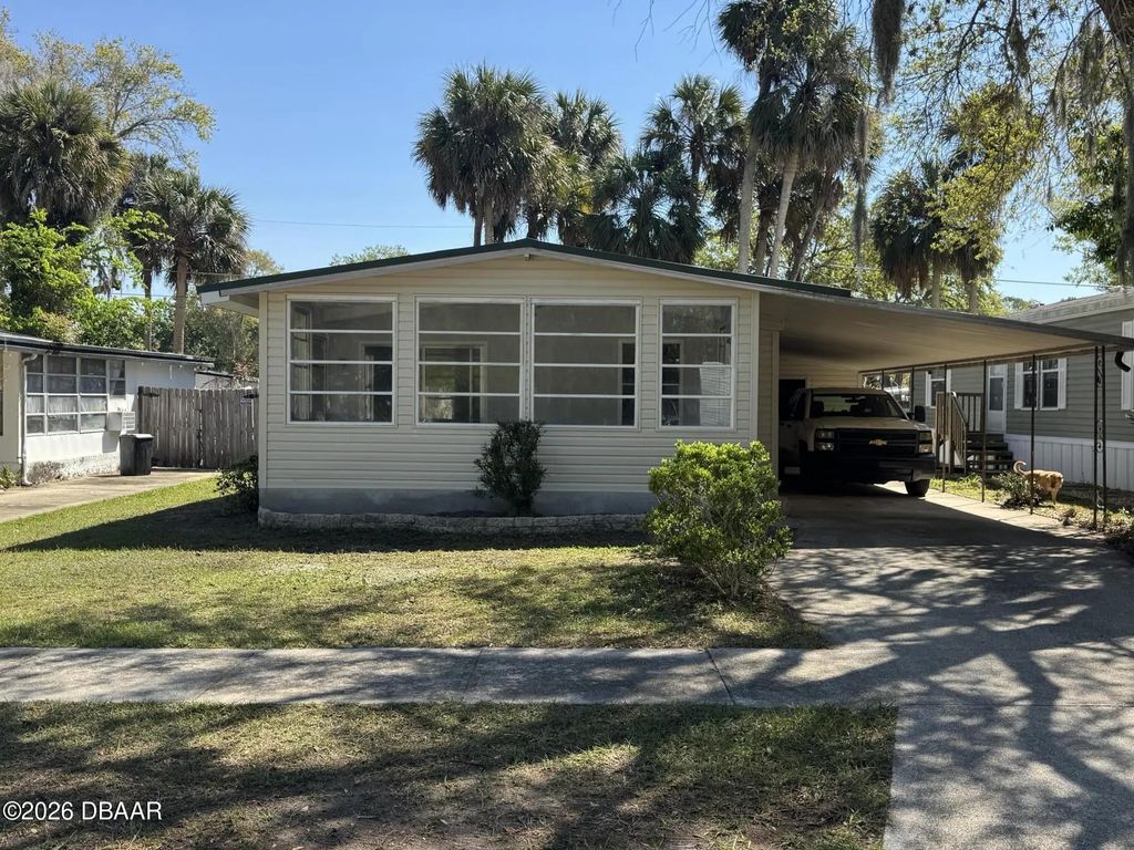 48 Golden Gate Circle, Port Orange