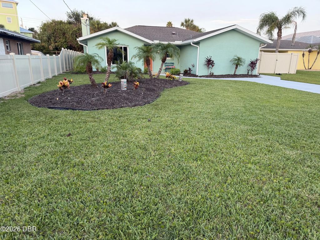 1946 N Daytona Avenue, Flagler Beach