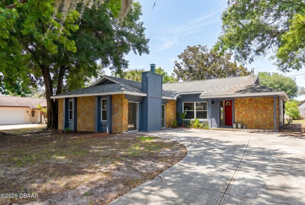 703 Hawks Ridge Road, Port Orange