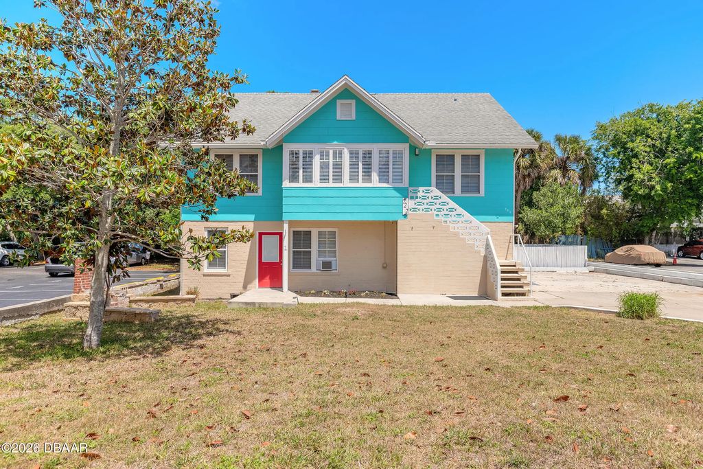 722 N Halifax Avenue, Daytona Beach