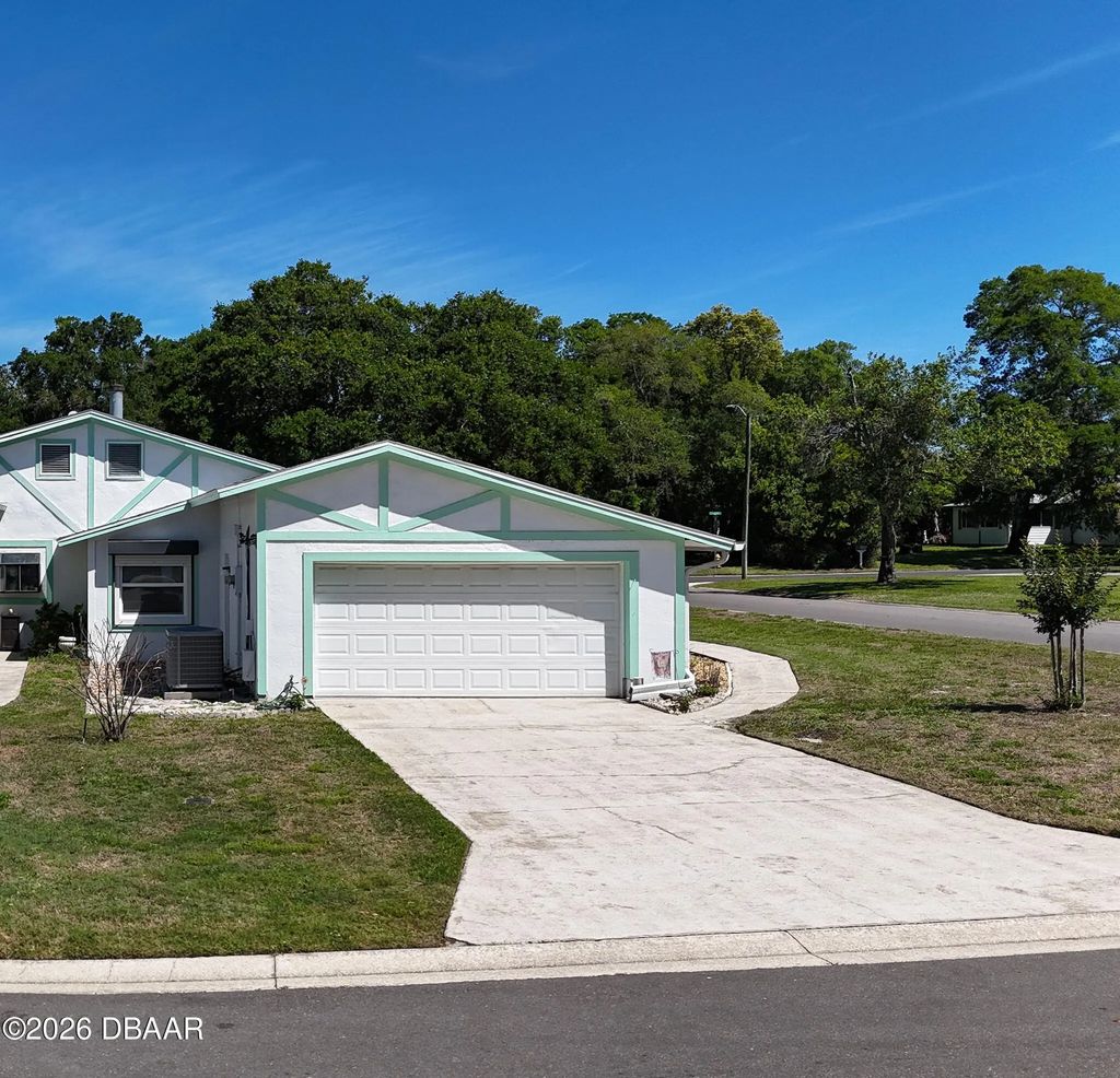1 Alicen Court, Ormond Beach