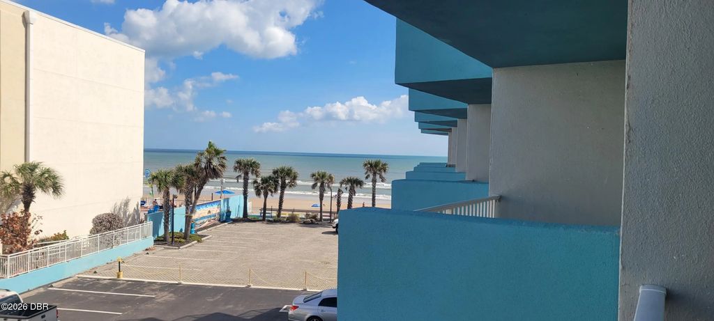 313 S Atlantic Avenue, Daytona Beach