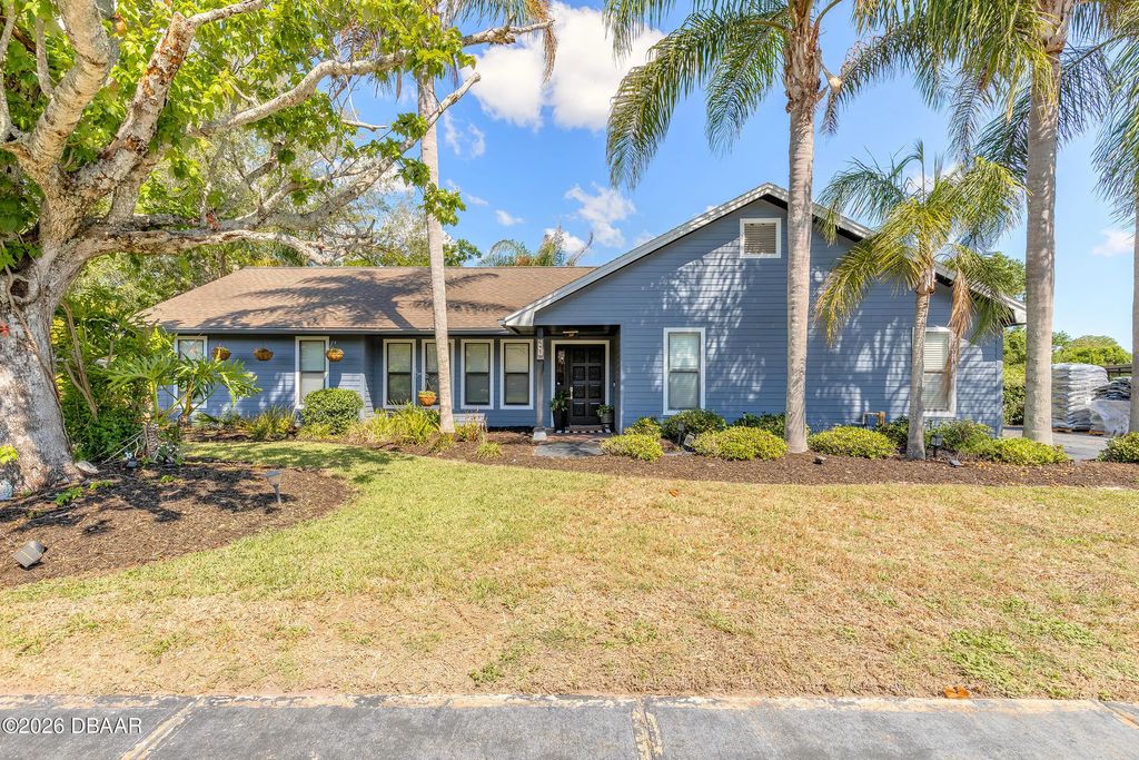 648 Pelican Bay Drive, Daytona Beach