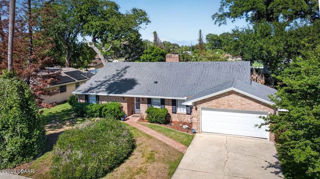 1749 Jacobs Road, South Daytona