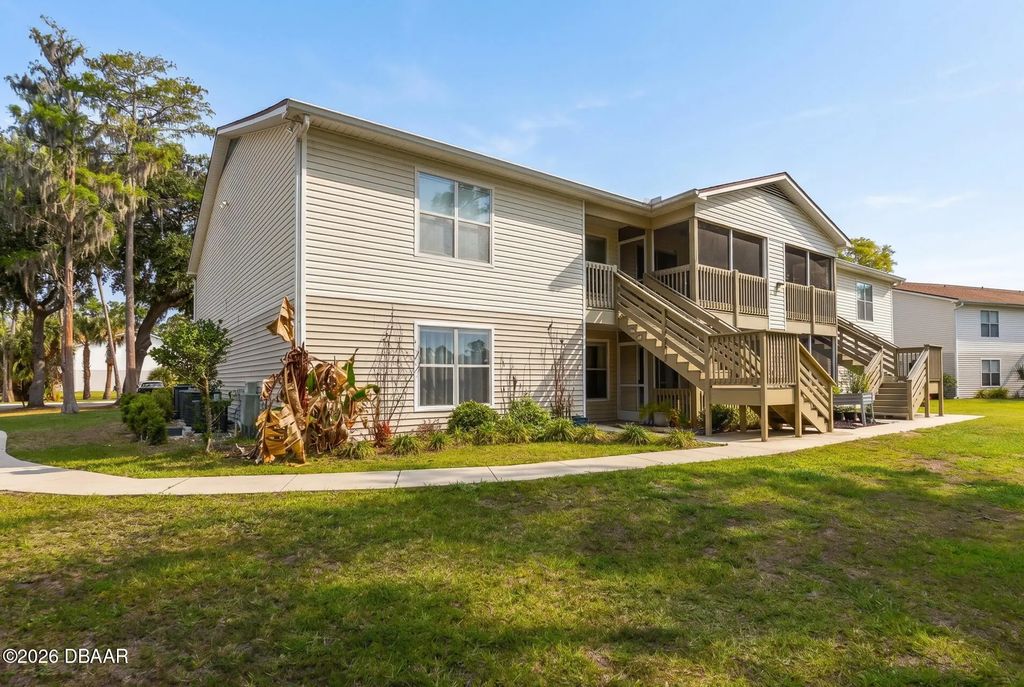 1600 Big Tree Road, Daytona Beach