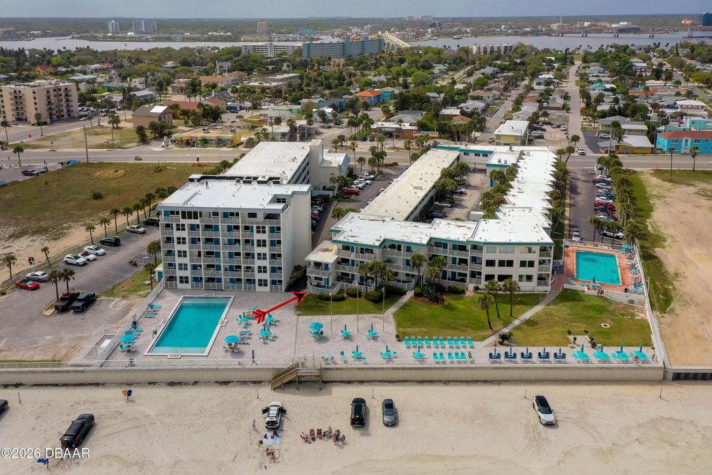 935 S Atlantic Avenue, Daytona Beach
