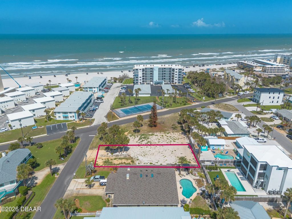 Due East Street, New Smyrna Beach