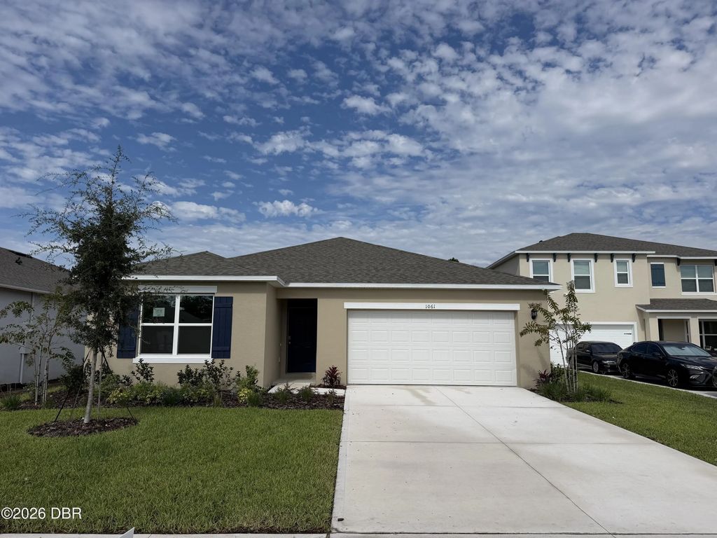 1061 Champion Ridge Drive, Daytona Beach