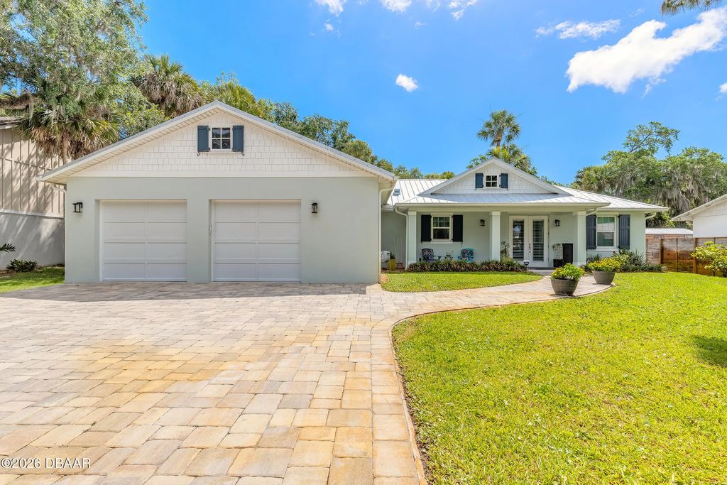1107 S Orange Street, New Smyrna Beach