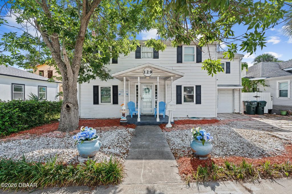 129 S Wild Olive Avenue, Daytona Beach