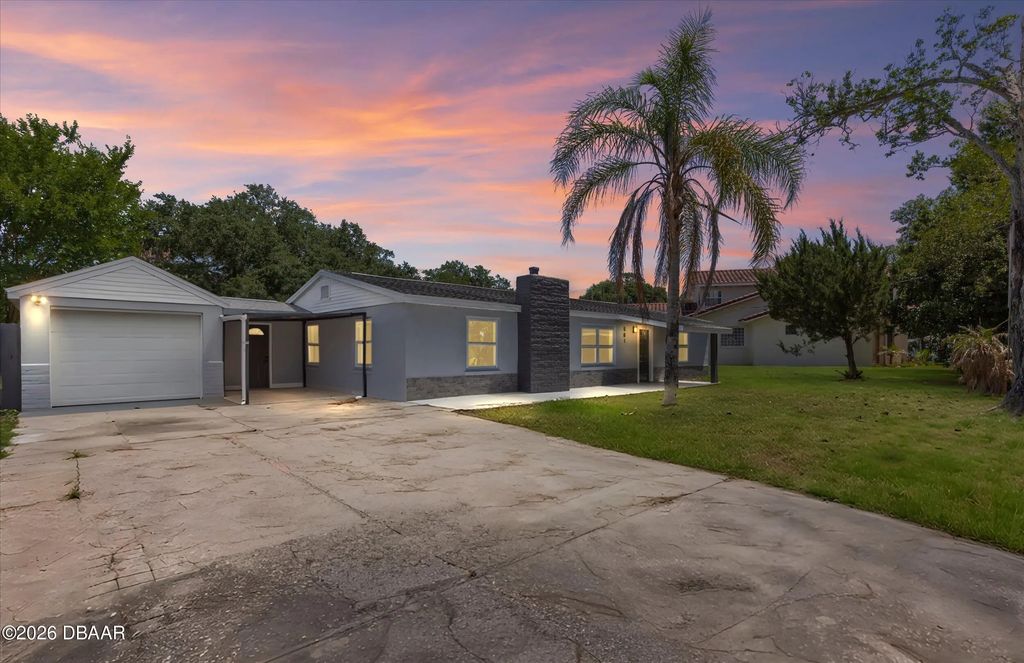 581 Calle Grande Street, Ormond Beach