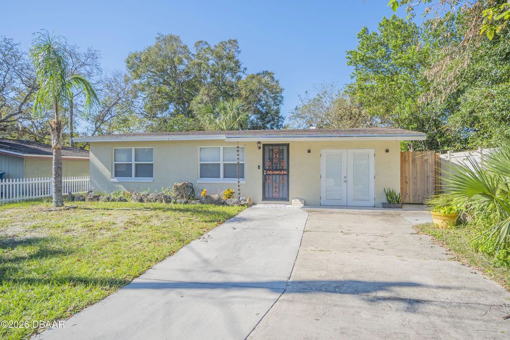 1332 Granada Avenue, Daytona Beach