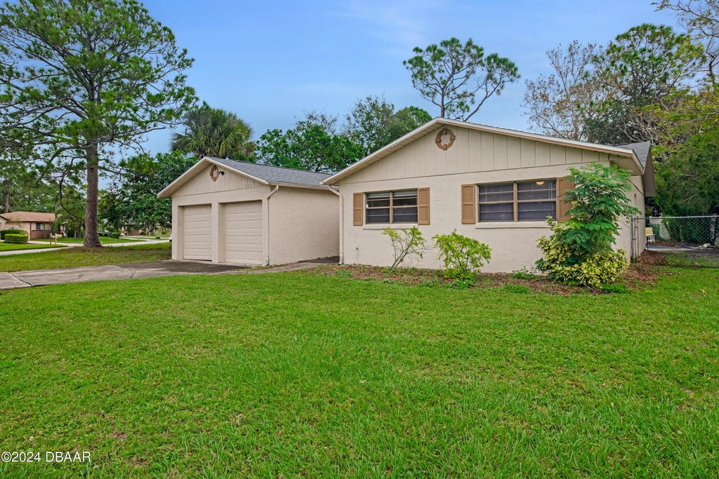121 Westwood Drive, Daytona Beach