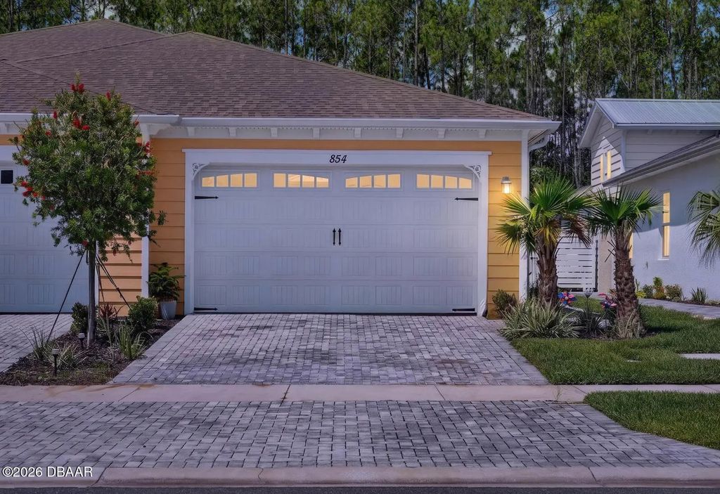 854 Margaritaville Avenue, Daytona Beach