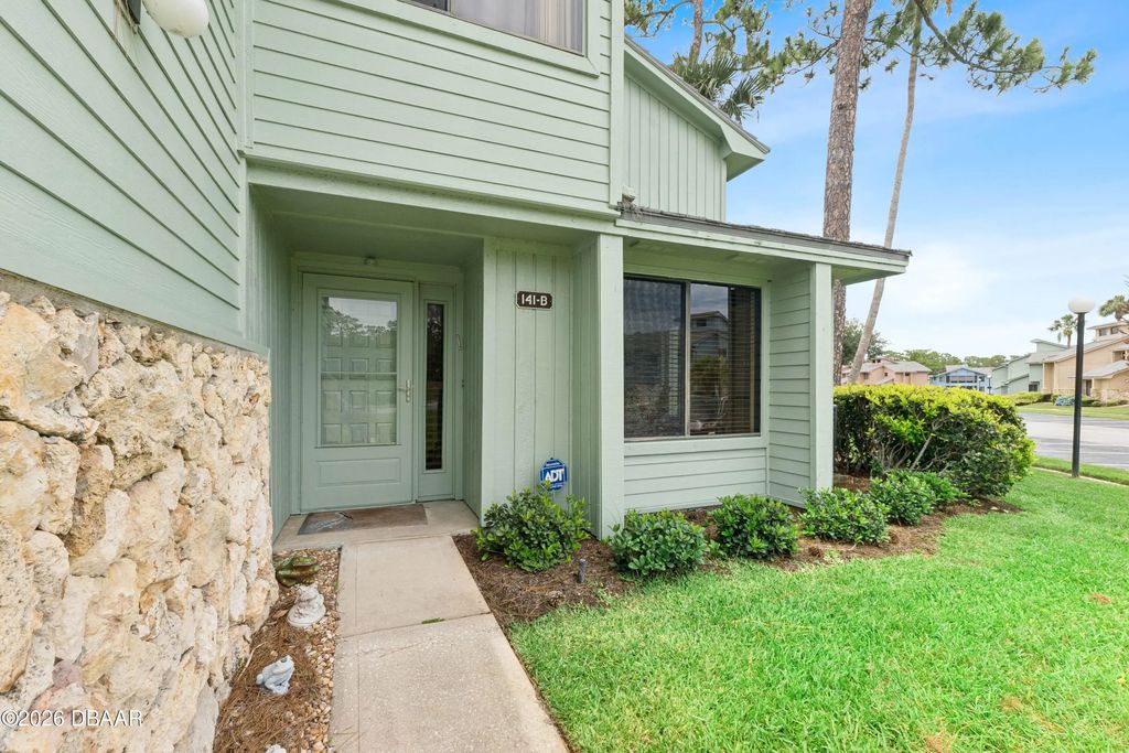 141 Golden Eye Drive, Daytona Beach