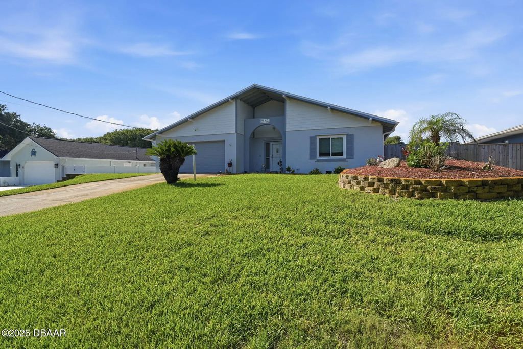82 Jennifer Circle, Ponce Inlet