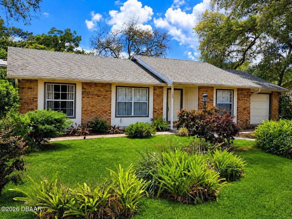 700 Swarthmore Drive, DeLand