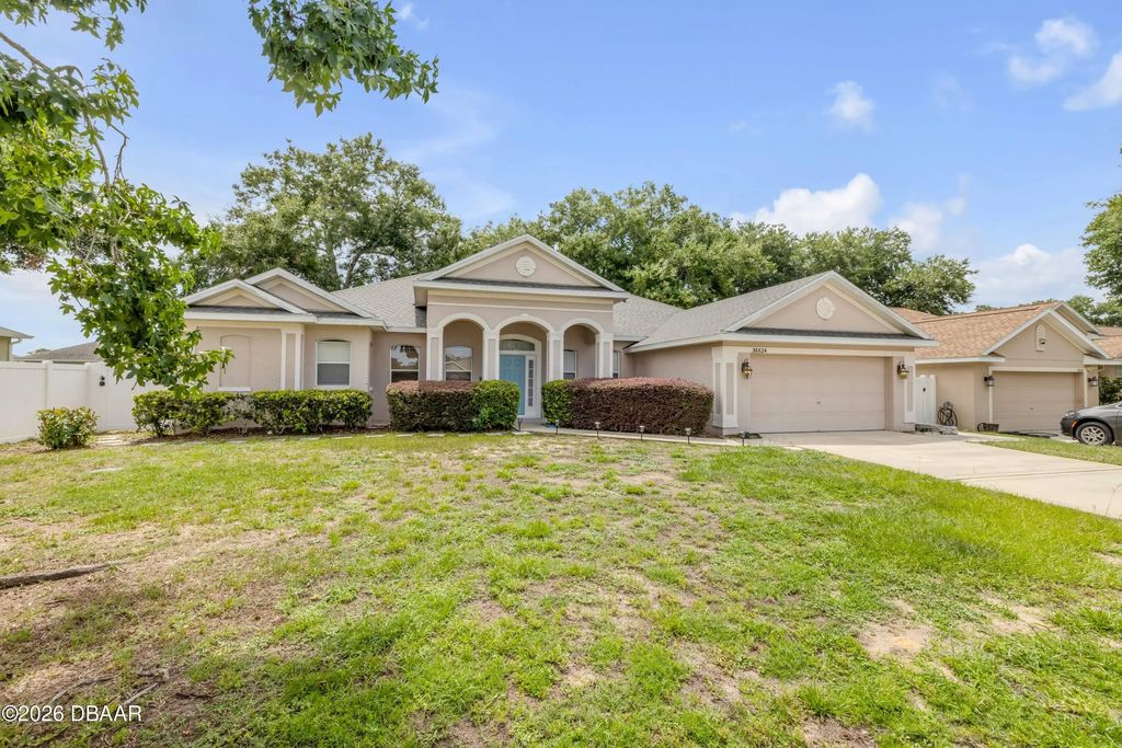 36624 Grand Island Oaks Circle, Grand Island