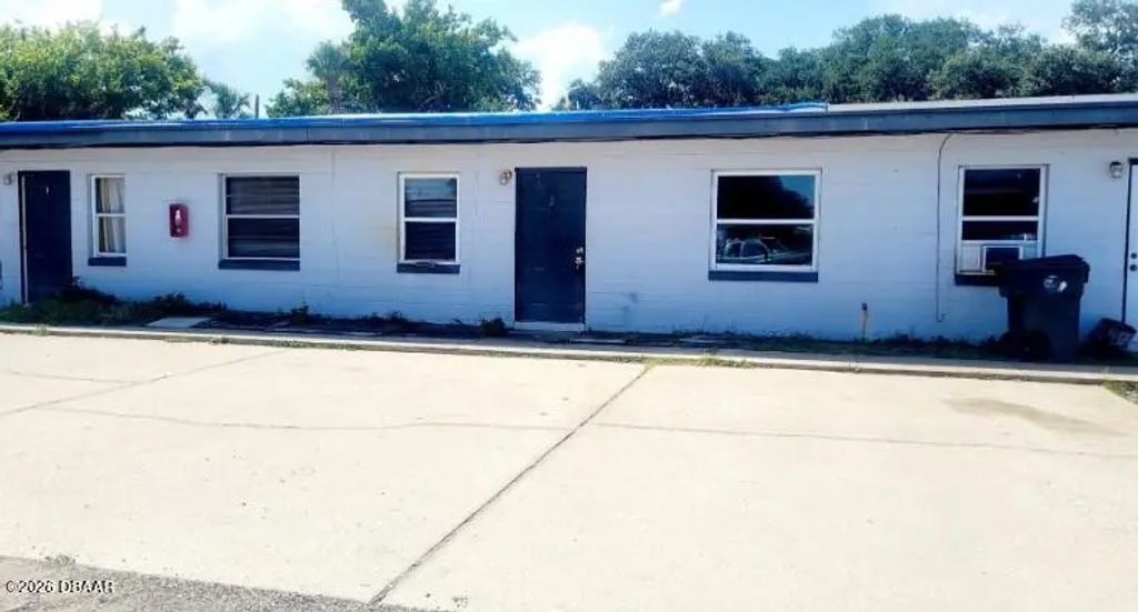 430 N Charles Street, Daytona Beach