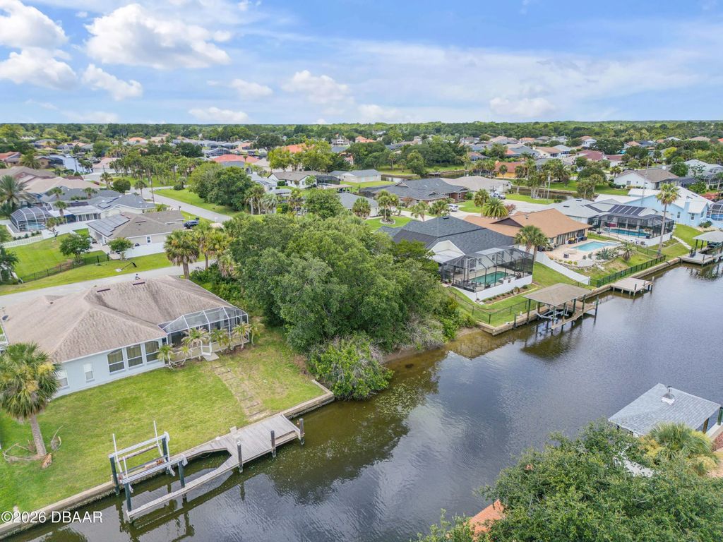 9 N Christopher Court, Palm Coast