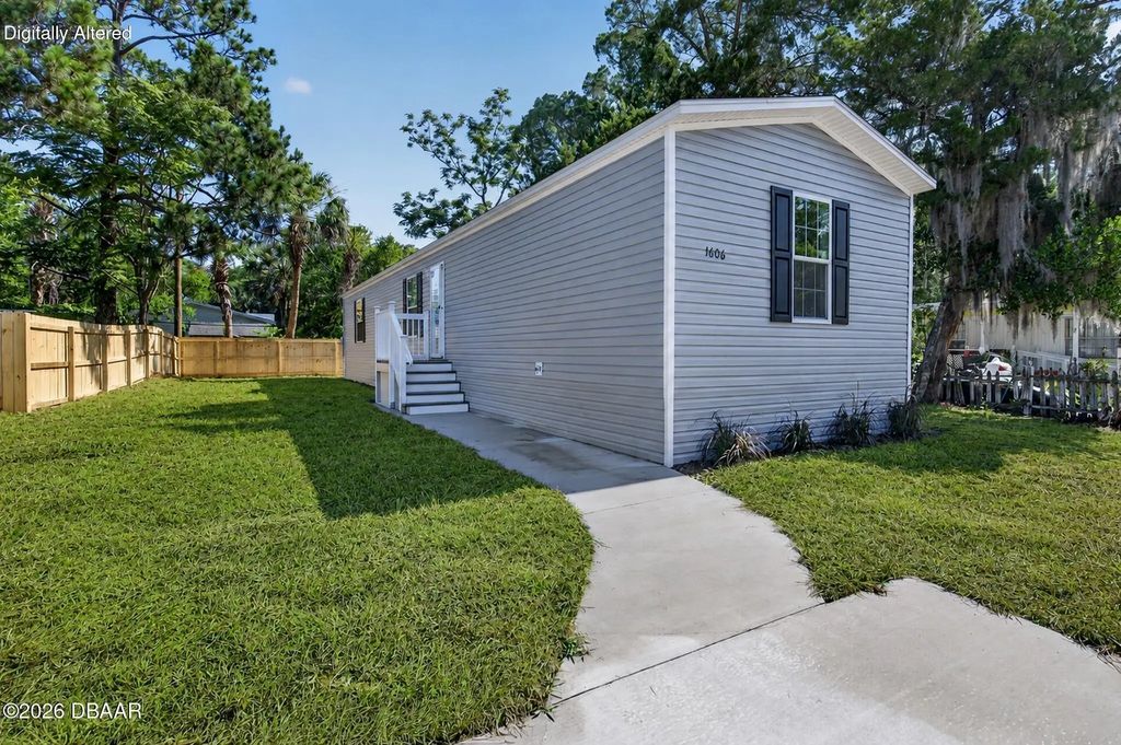 1606 Avenue C, Ormond Beach