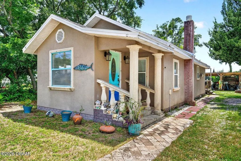 616 Dora Street, New Smyrna Beach