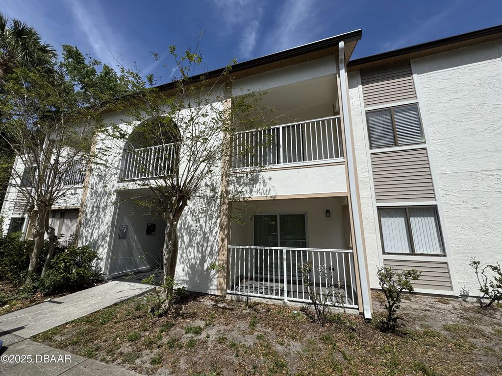 3102 Oak Trail, Port Orange