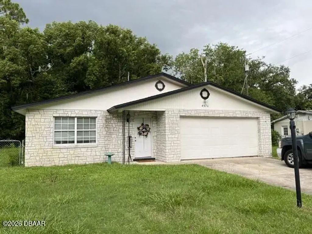 4570 Spruce Creek Road, Port Orange