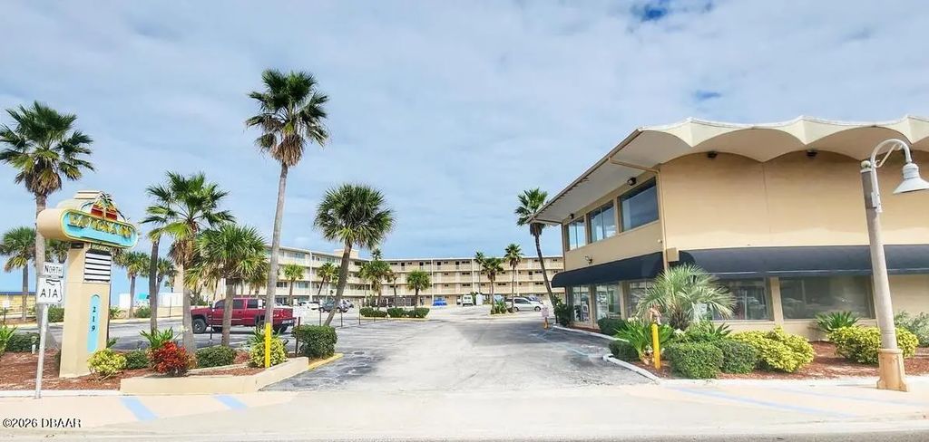 219 S Atlantic Avenue, Daytona Beach