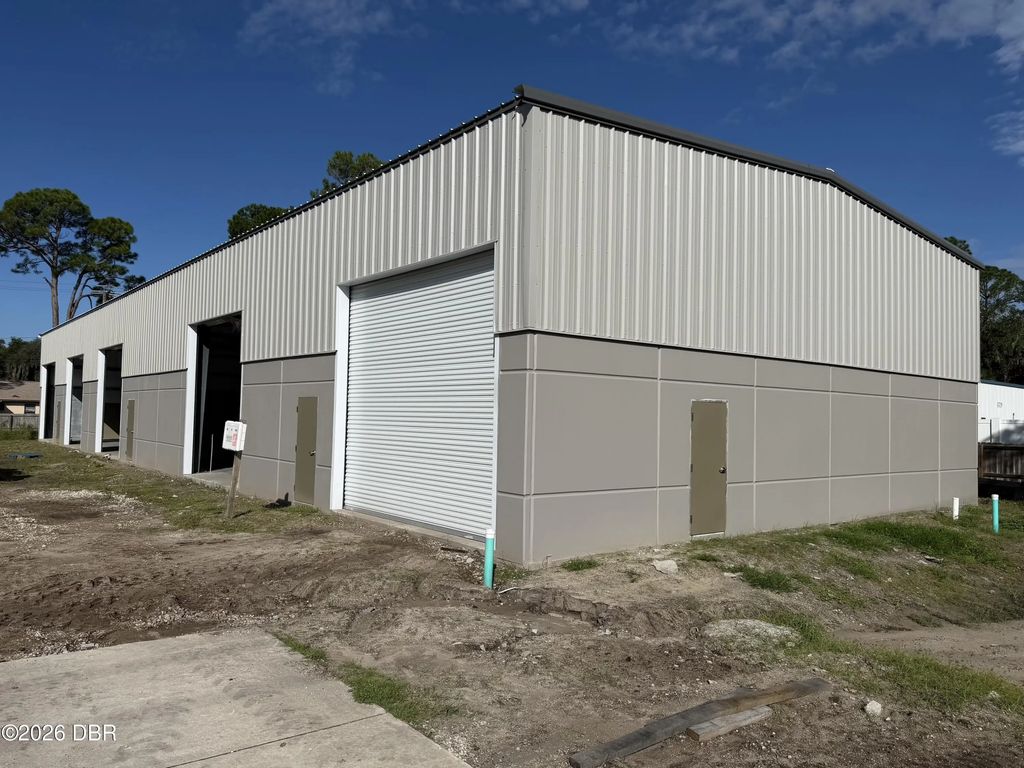 2724 Hibiscus Drive, Edgewater