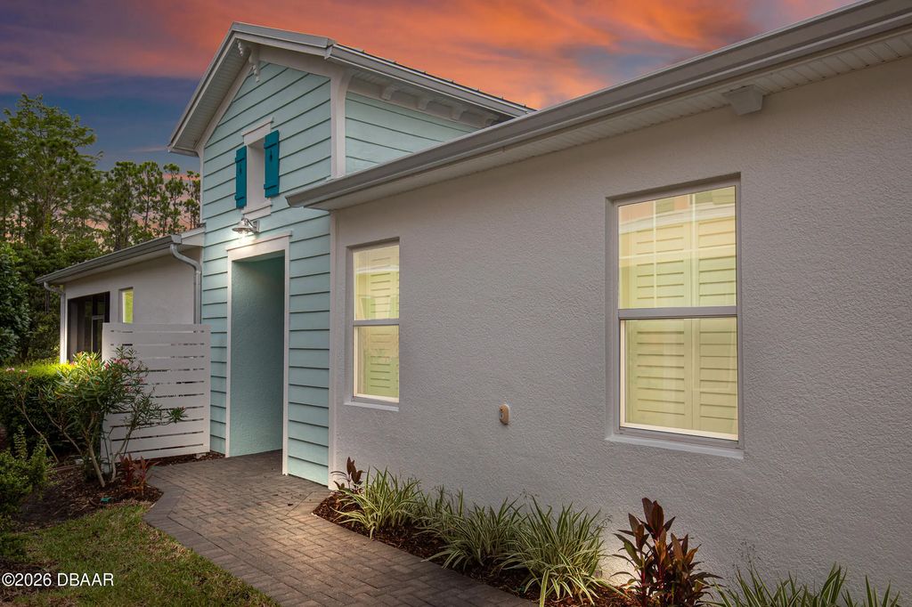252 Coral Reef Way, Daytona Beach