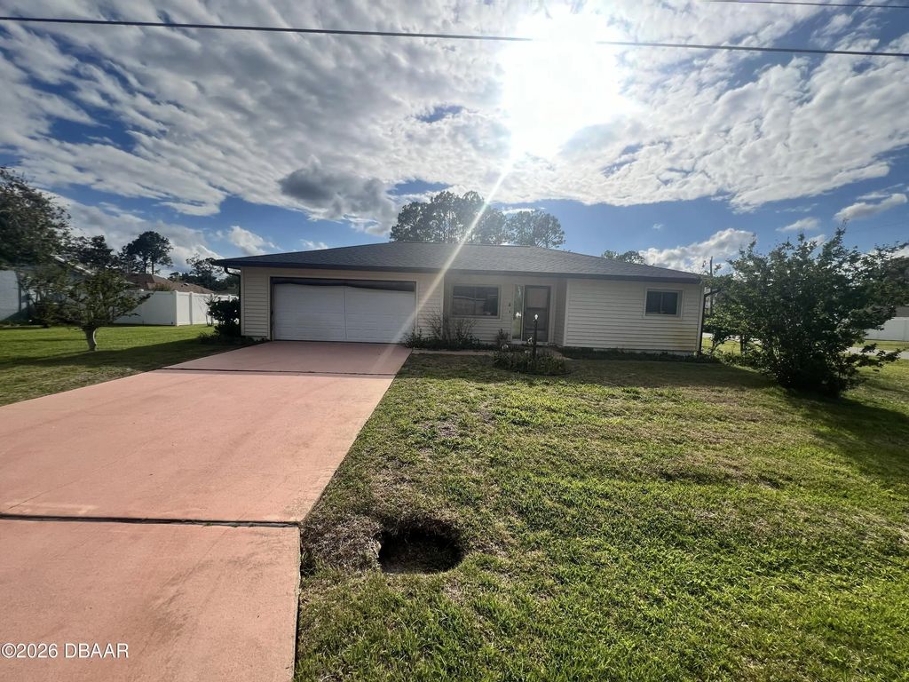 2 Seneca Path, Palm Coast