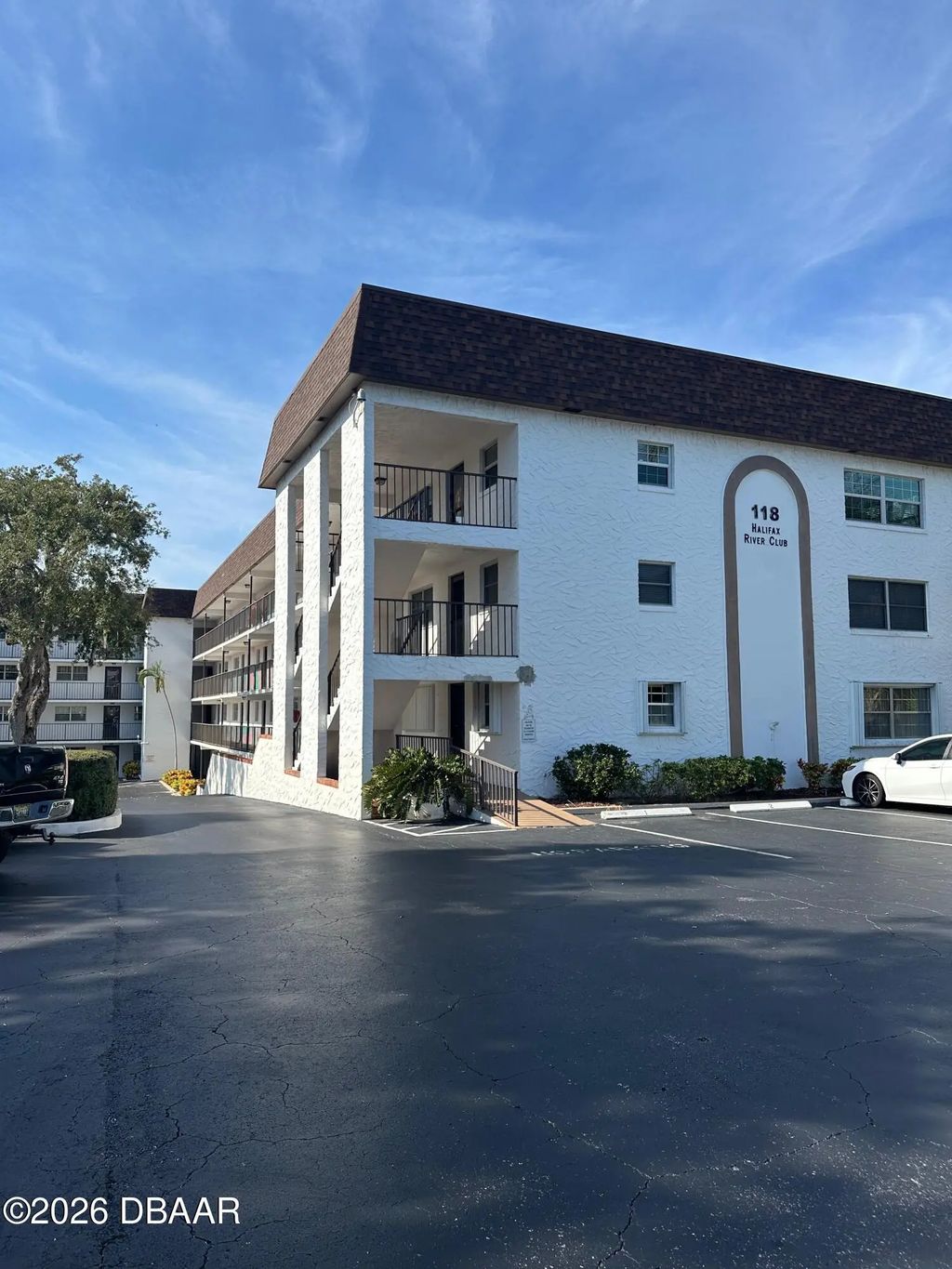 118 S Halifax Avenue, Daytona Beach