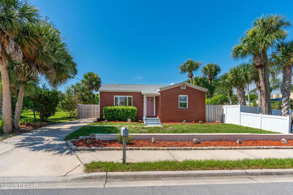 262 Seaview Avenue, Daytona Beach