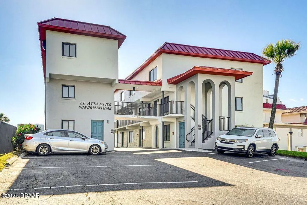 1404 N Atlantic Avenue, Daytona Beach