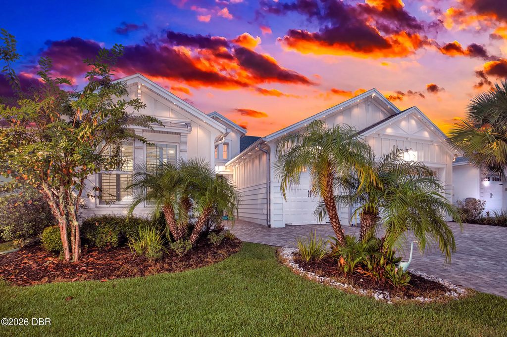 741 Attitude Avenue, Daytona Beach