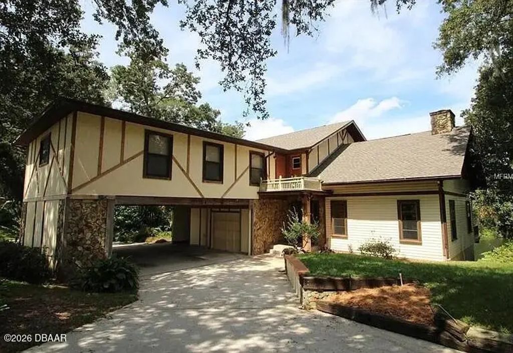 960 Lake Cove Trail, Lakeland